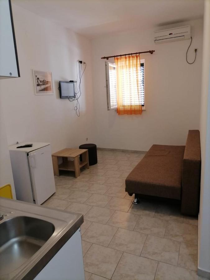 Apartmani Gajeta Biograd Na Moru Exterior photo